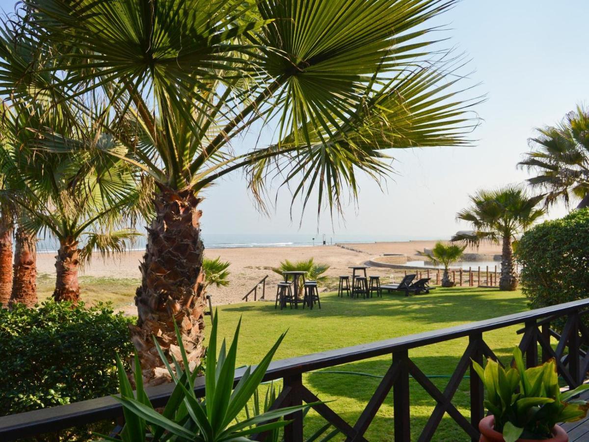 Burning Shore Hotel Langstrand Екстер'єр фото