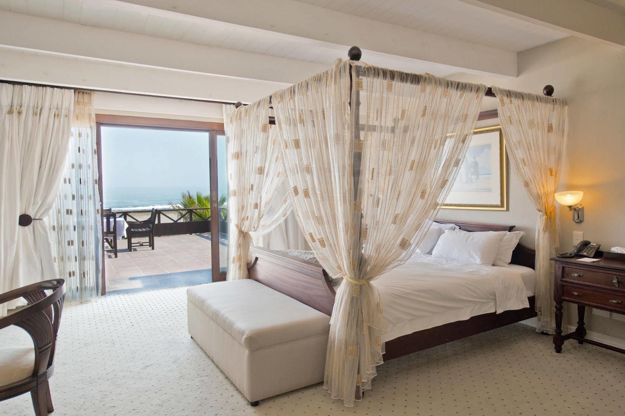 Burning Shore Hotel Langstrand Екстер'єр фото